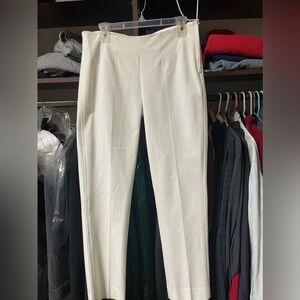 Lilly Pulitzer white trousers with side zip and button size 6 great condition